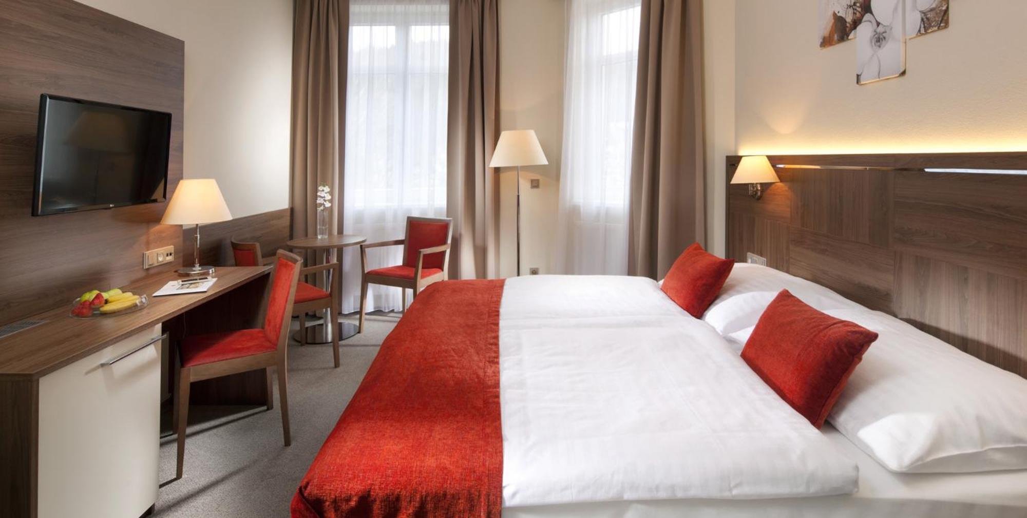 Riviera Hotel Luhačovice Eksteriør billede